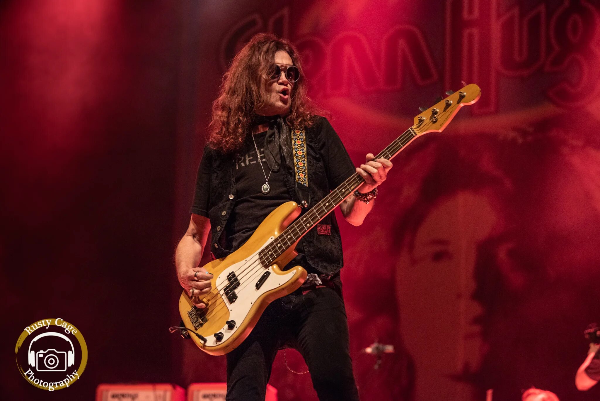 гленн уильям хьюз. Glenn hughes 2020. гленн хьюз басист. Glenn hughes 2008 first. гитарист гленн хьюз.