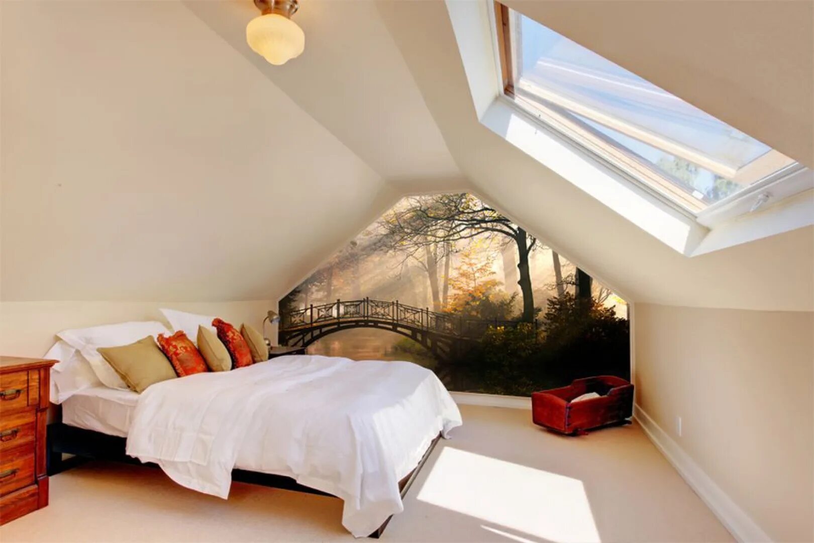 Сон под крышей. Сон под крышей. Спальня экостиль на мансарде. Сон под крышей. Кровать-чердак.