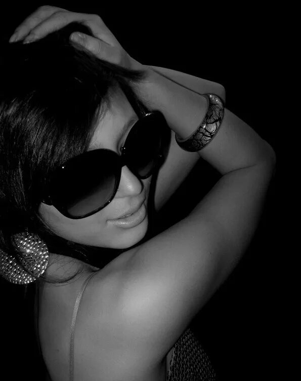 Александр володин фабричная девчонка. Картинки на аватарку для девушек. Красивая молодая девушка. Каталина отальваро 2016. Красивые дерзкие девушки.