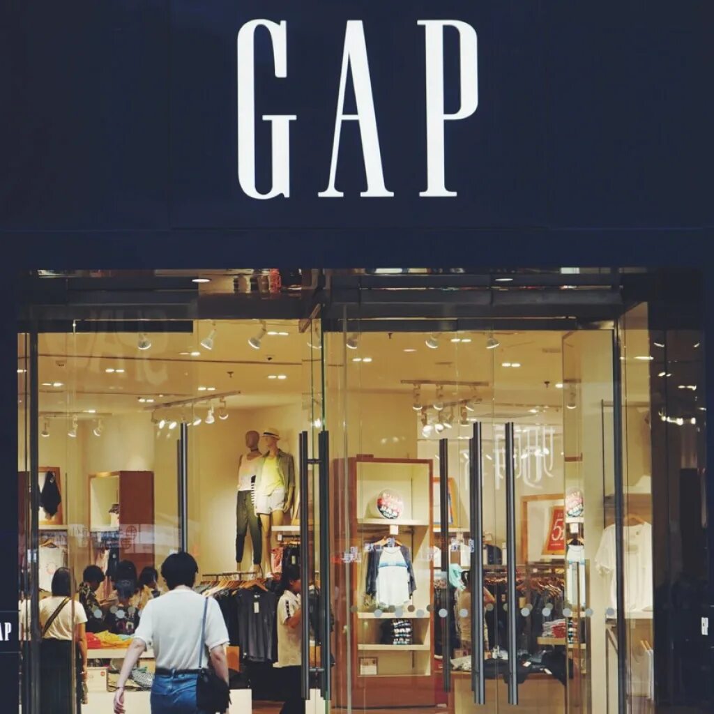 Gap month. Gap бренд. Gap материал. Gap Астана. ГОСА gap.