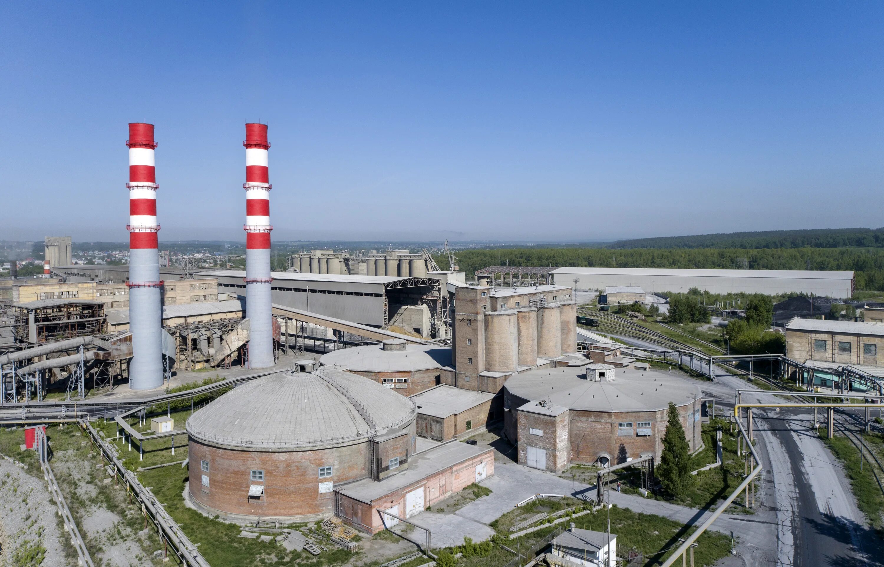 Искитимцемент. Новосибирская область искитим заводская улица 1а ао искитимцемент. Исктим цемент завод фото. Искитимцемент. Искитимцемент.