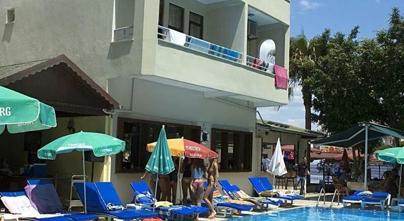 Kleopatra sun light hotel алания. Аланья отель клеопатра смайл. Kleopatra smile hotel аланья. Лазаревское гостиница helas. Kleopatra smile hotel.