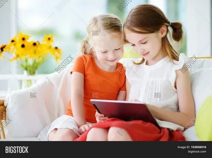 My little sister plays