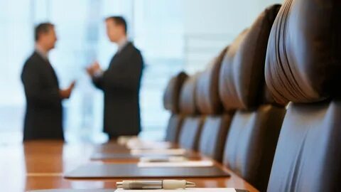 Представительство интересов в государственных органах