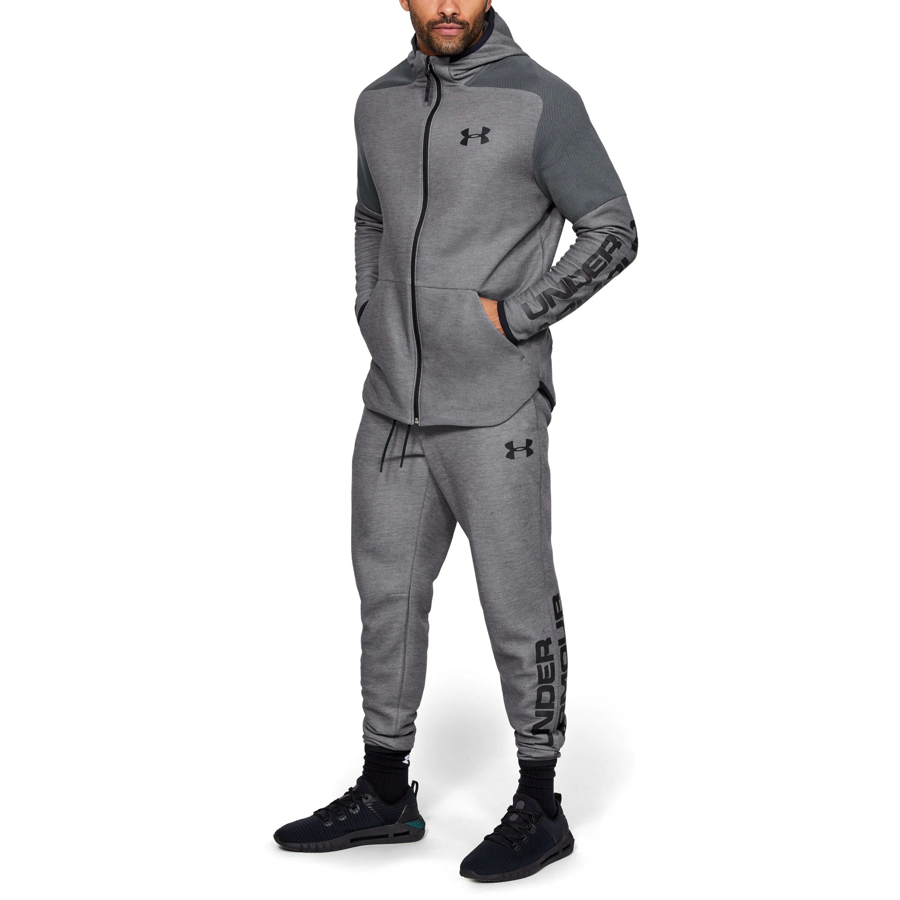 Спортивный костюм мужской under armour. Under Armour спортивный костюм. Костюм спортивный утепленный under Armour мужской. Under Armour голубой спортивный костюм. Спортивный костюм under Armour оригинал.