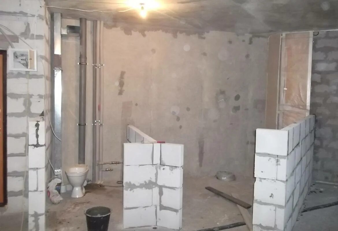 Черновая отделка. Как сделать черновую квартиру. Как сделать черновую квартиру. Черная отделка квартиры. Обделка квартиры чёрные.