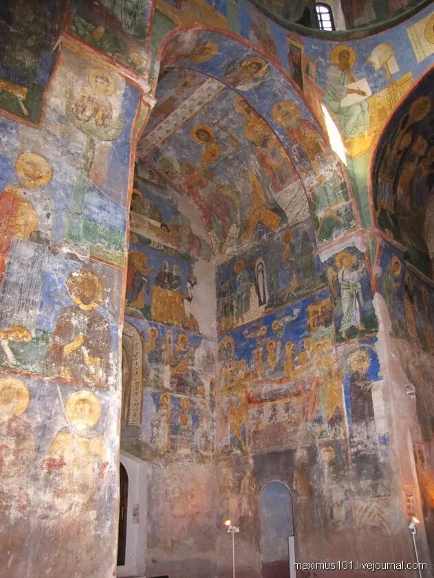 Фрески спасо преображенской церкви. Фрески преображенского собора мирожского монастыря. спасо-преображенский собор мирожского монастыря в пскове фрески. фрески мирожского монастыря в пскове. преображенский собор спасо-мирожского монастыря, xii век. фрески.