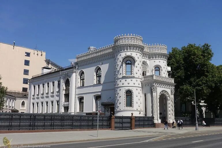 Ул воздвиженка 3 5 библиотека. Особняк Морозова на Воздвиженке. Дом приемов правительства РФ Воздвиженка. Особняк Морозова на Воздвиженке интерьер. Дом приёмов правительства Российской Федерации ул Воздвиженка.