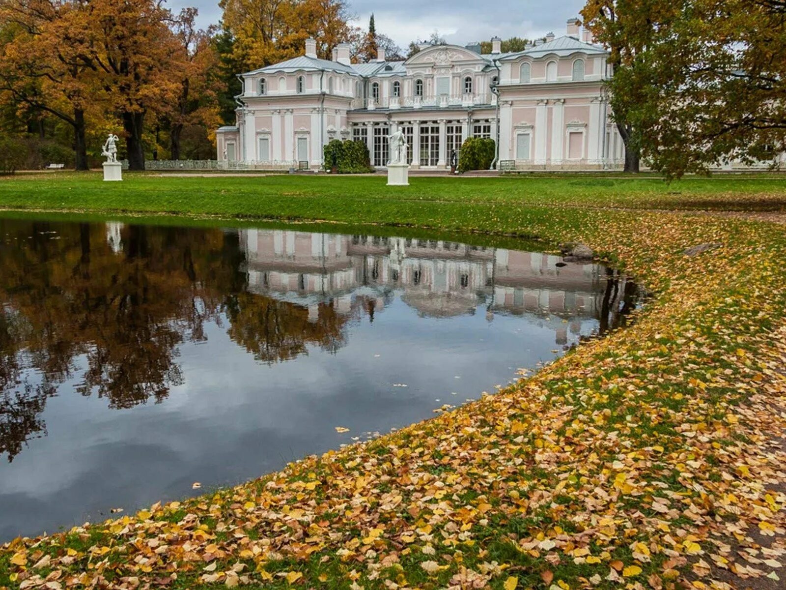 Дворцово-парковый ансамбль Ораниенбаум, Ломоносов. Парковый ансамбль Ораниенбаум. Ломоносов Ораниенбаум дворцы. Ораниенбаум дворец пригород Петербурга. Петербург окрестности достопримечательности