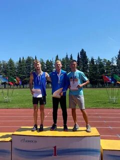 5 спортсменов
