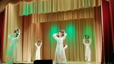 Танец под матушку землю современный