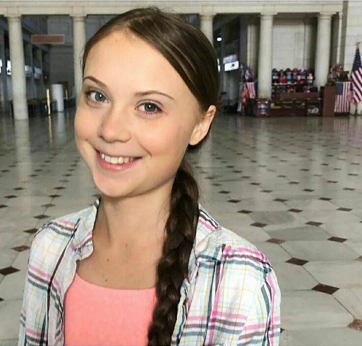 Всеми любимая Грета Пикабу