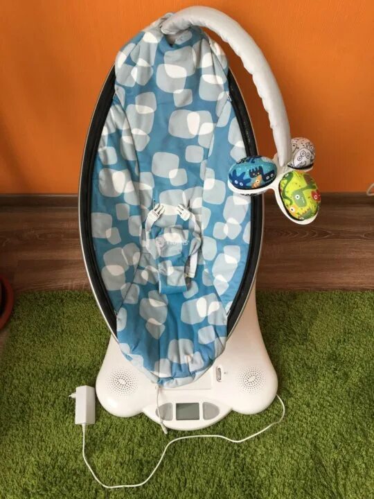 Качели 4moms mamaroo 4. 0 graphite mesh. Mamaroo new. Кресло-качалка 4moms rockaroo (рокару). Качели 4moms mamaroo 4.