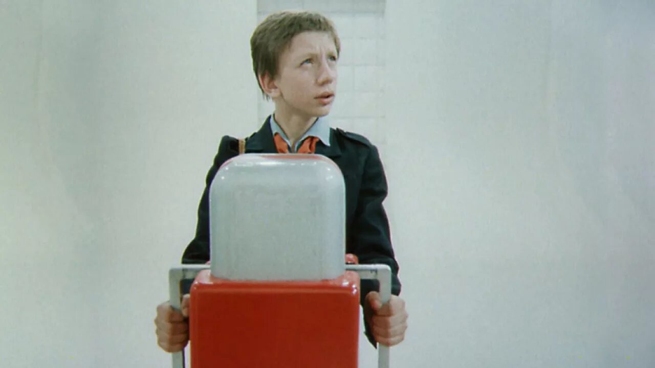 коля герасимов и машина времени. коля машина времени. коля герасимов гостья. гости из будущего фильм коля герасимов. гостья из будущего машина времени и коля.