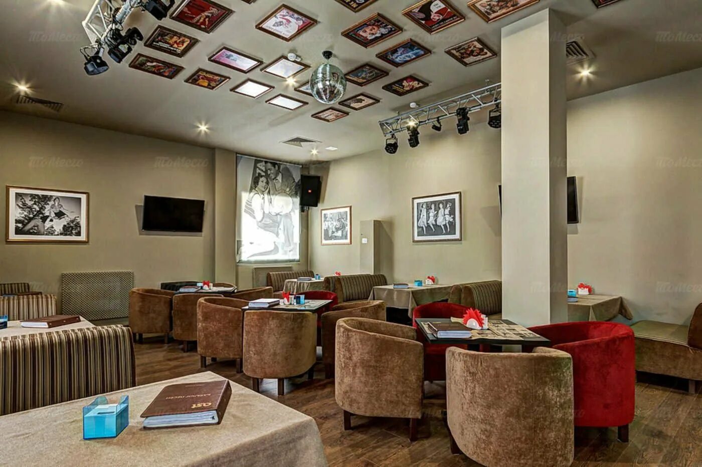 Дюшес красногорск ресторан. Чайхана дюшес бутово. Ресторан дюшес в бутово. Рестораны в бутово. Дюшес люберцы веранда.