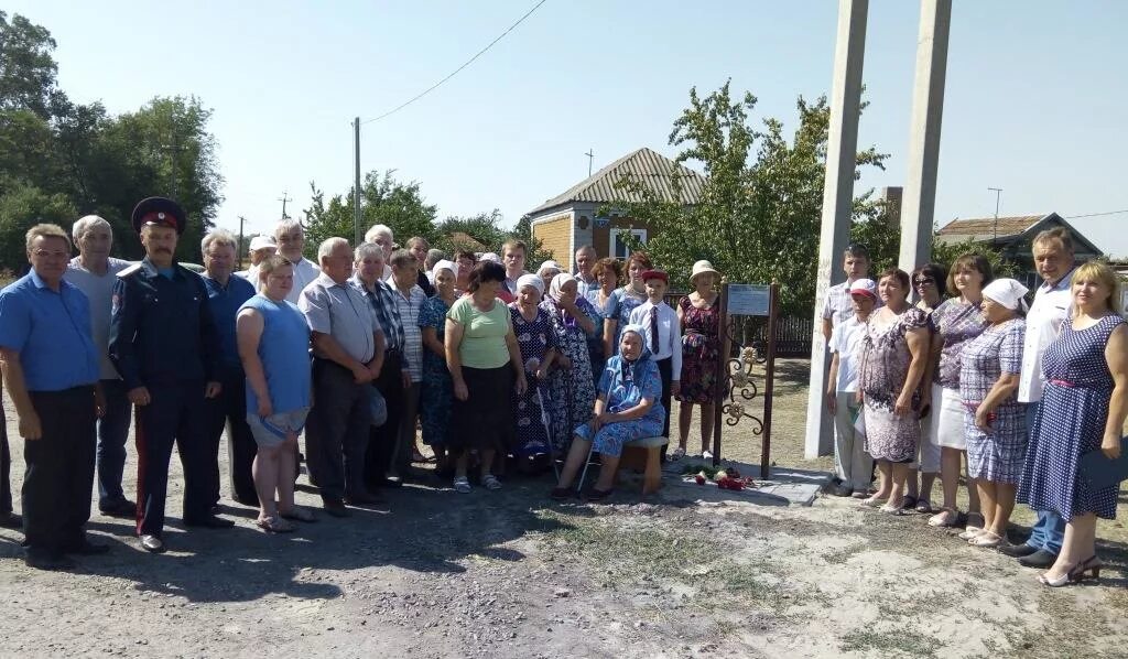 Село песчанокопское ростовская область. Бассейн песчанокопское. Село песчанокопское ростовская область. Центр село песчанокопское. Сальск-песчанокопское.