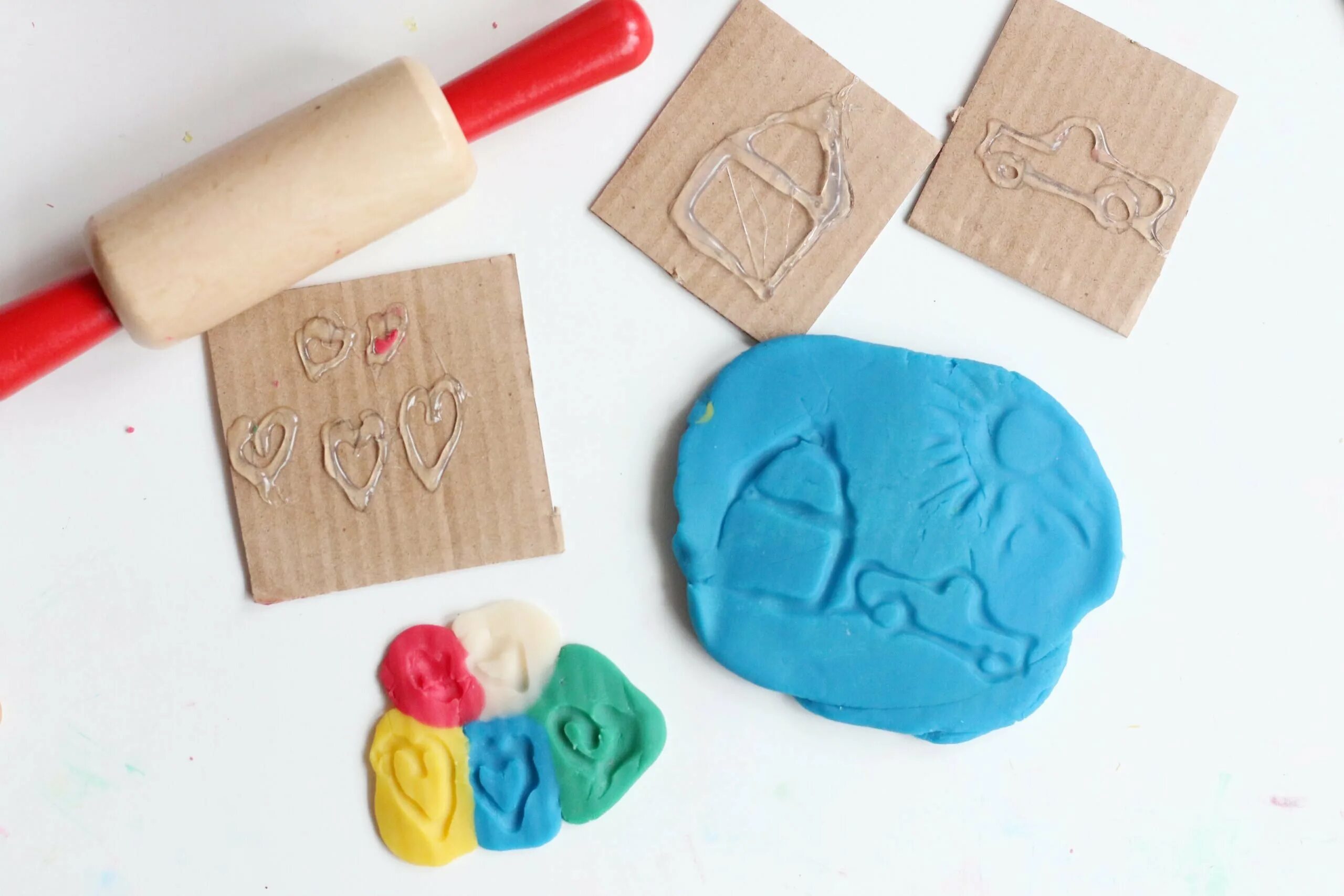 Масса для лепки своими руками. Play Dough. Тесто плей до своими руками. День пластилина «плей-до». Play Doh Craft Babies.