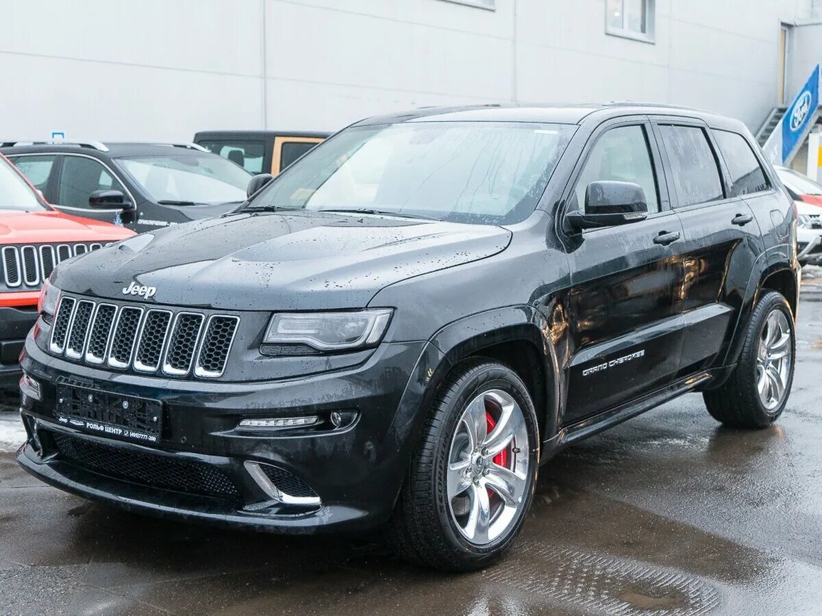 гранд чероки новый срт. 4. Jeep srt8 wk2. Grand cherokee wk2 дорестайл. гранд чероки срт 2019.