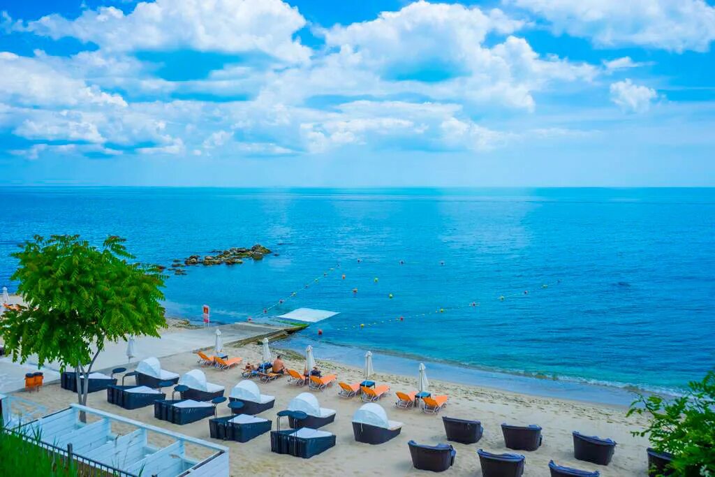 Баку пляжи 2023. Бильгях джумейра. Пляж загульба в баку. Пляж бильгя в баку. Бильгях джумейра.