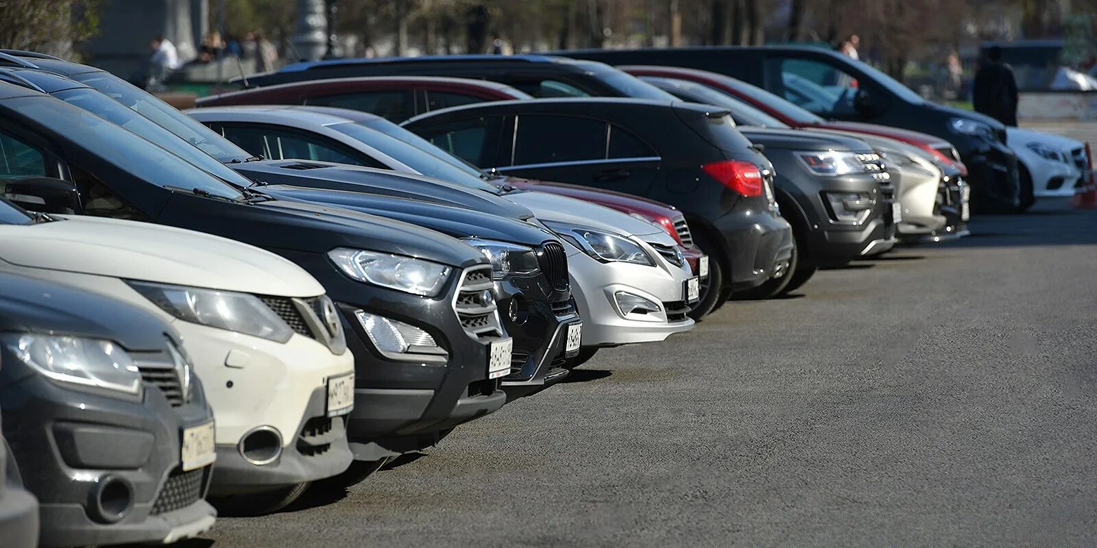 Автостоянки в районе