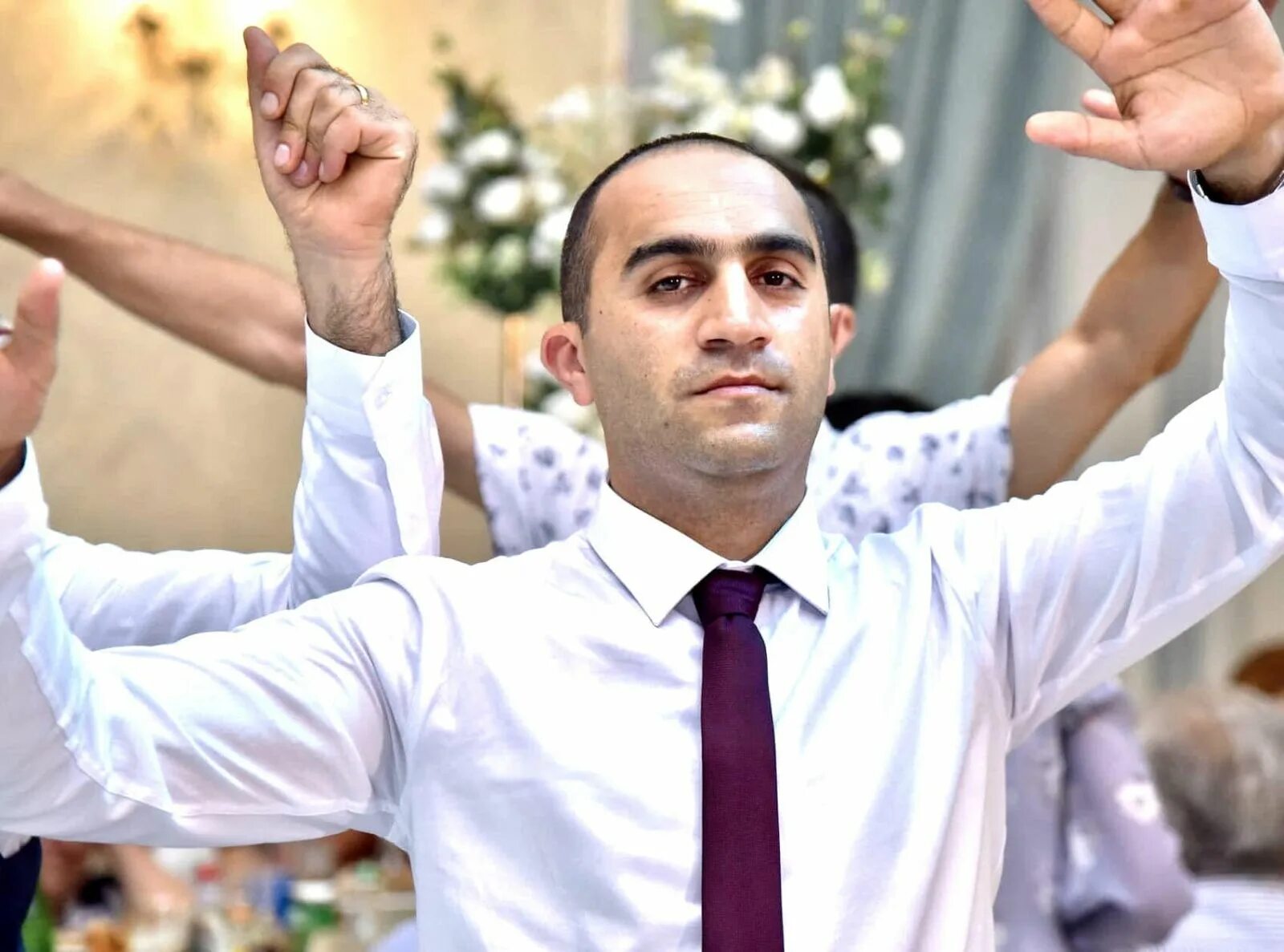 Форма армии армении. Парад армянских священников. Республики армения сурен папикян. Армянская честь. Партия армения кочаряна.