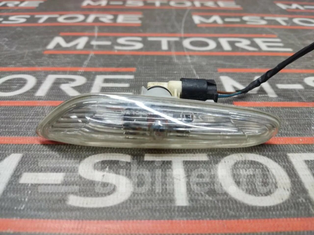 Поворотники nissan skyline r32. Мерседес 124 американские поворотники. Фары toyota carib ae95. Повторитель поворотников лансер 10. Дром поворотники.