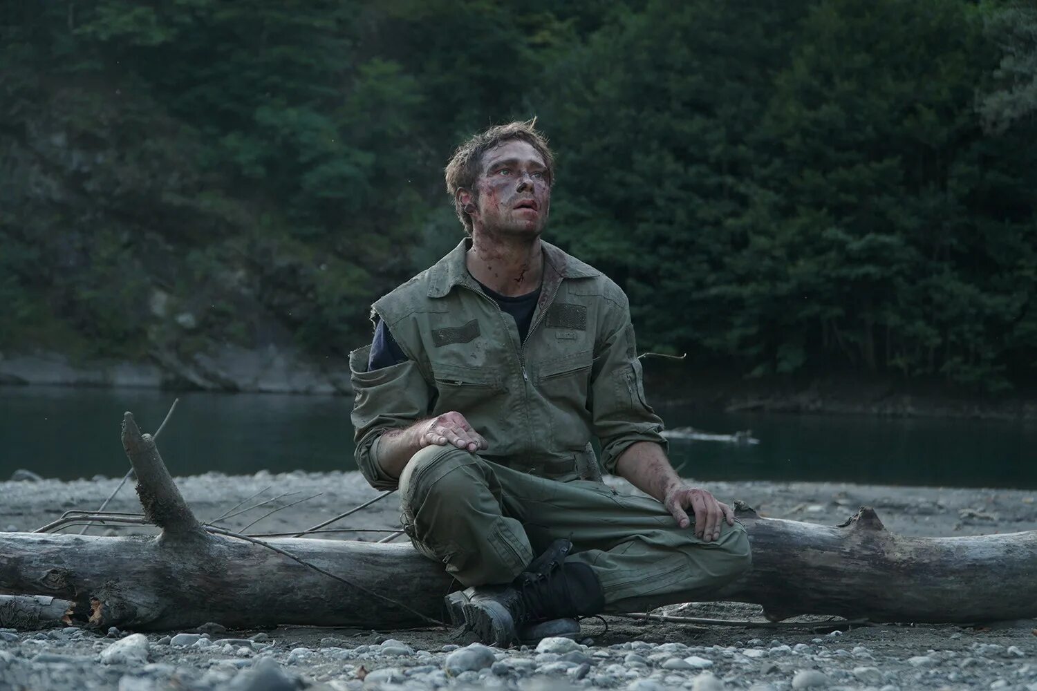 Сериал выжившие 2 сезон. Ты против дикой природы нетфликс. Яна троянова последний герой 2021. Игра на выживание кадры сериал 2020. Сериал игра на выживание 2020 россия.