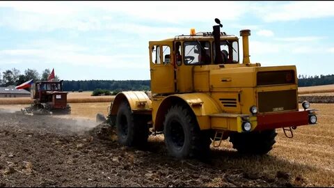 Кировец к 100