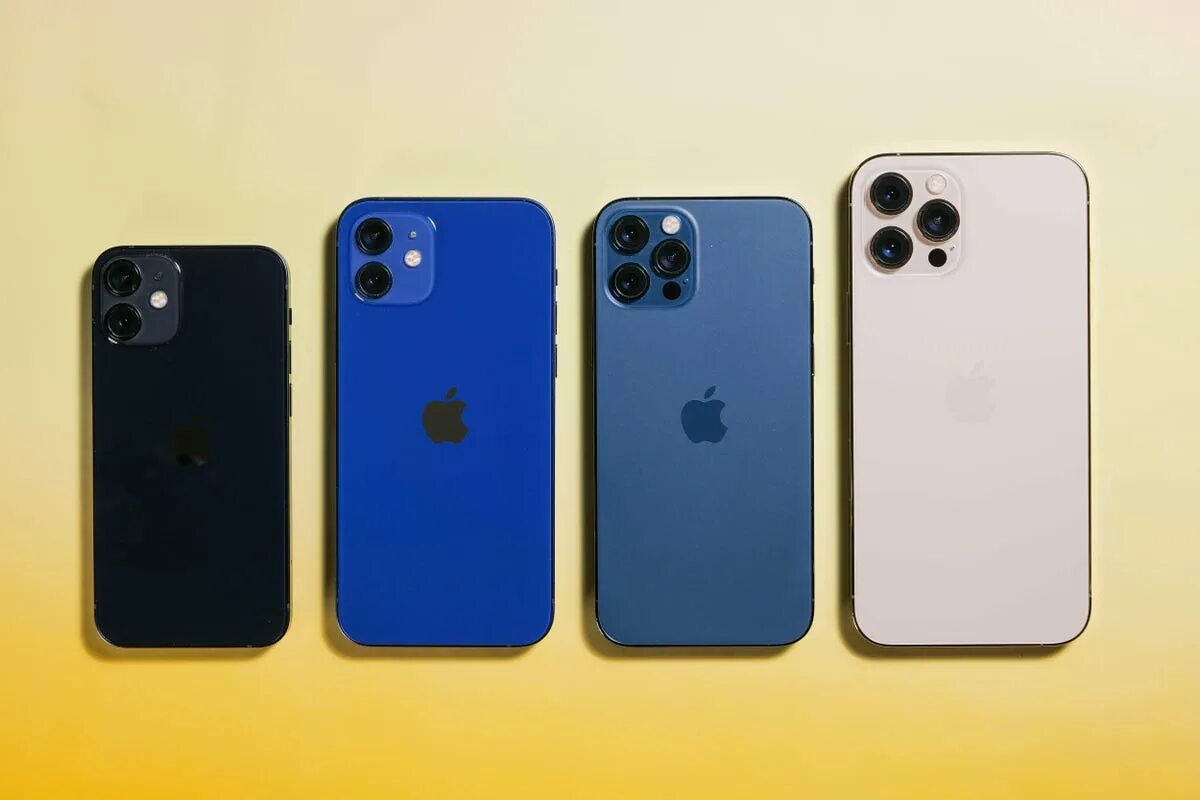 Айфон 15 или 13 про что лучше. Iphone 13 Pro Max. Iphone 13 Pro Mini. Iphone 13 Pro Max Mini. Iphone 13 Mini vs Pro Max.