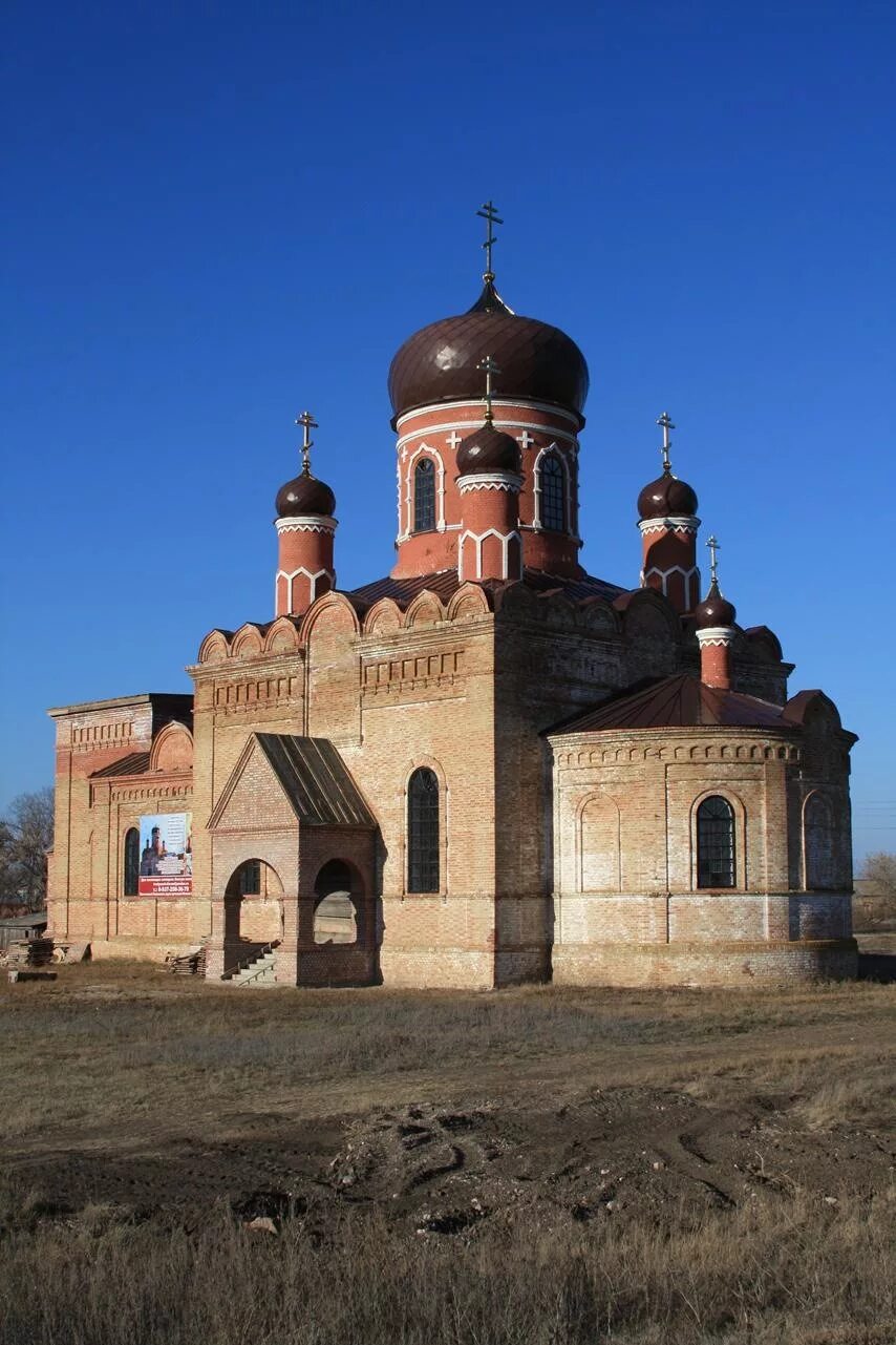 Погода в новочерниговке озинского района саратовской области. Село Поповка Хвалынский район храм. В С Поповка Саратовская область Саратовский район Церковь. Село Поповка Саратовская область Саратовский район. Село Поповка Хвалынский район Саратовская область.