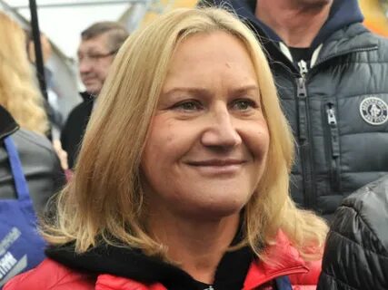 Батурина открыла