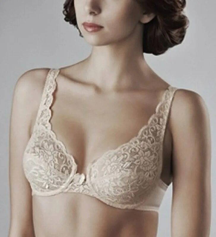 Сайт бюстгальтеров. Бюстгальтер apart 57146. Примеряет бюстгальтер. Бюстгальтер пуш-ап. Бюст viva mama (80, d, экри).