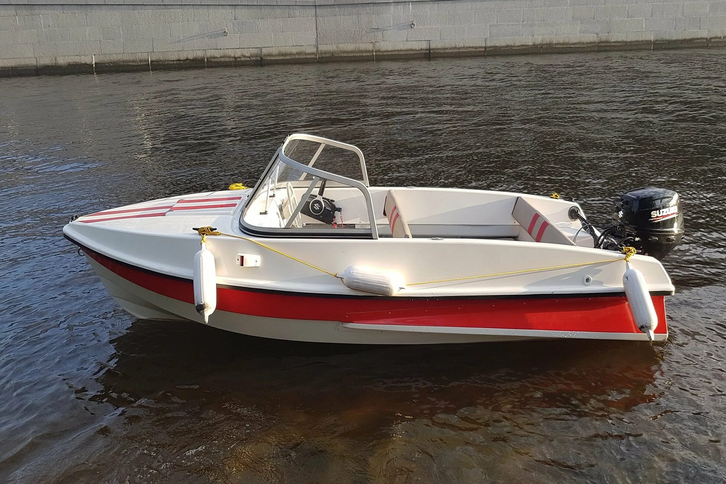 Катер афалина. Катер без прав. Лодка капитан. Катер без прав. Катер афалина 460.