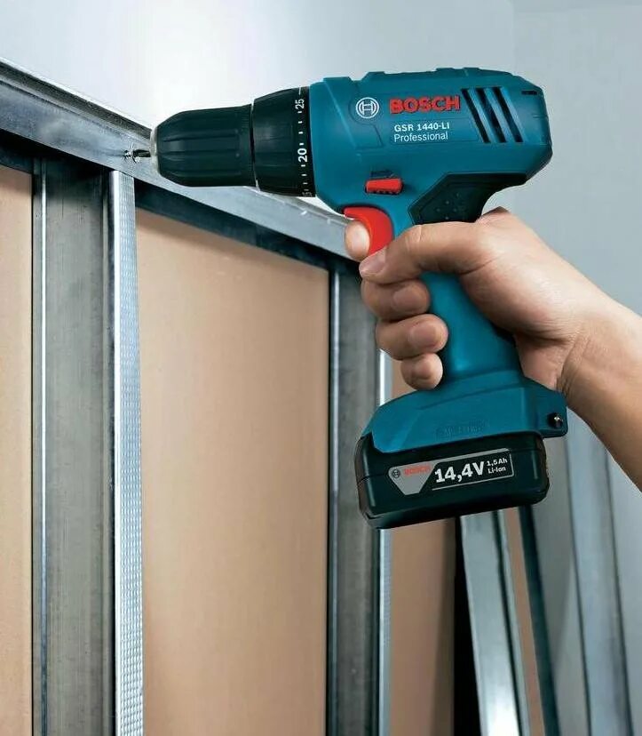 Шуруповерт Bosch 1800 li professional. Bosch GSR 1800-li professional. Шуруповерт Bosch GSR 1440-li. Шуруповерт бош 1800 GSR. Gsr 1800