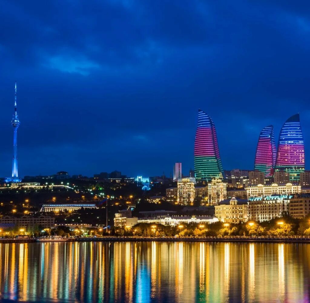 Показать г баку. Ночной баку. ночной баку фото. baku skyline. столица азейбарджана столица.