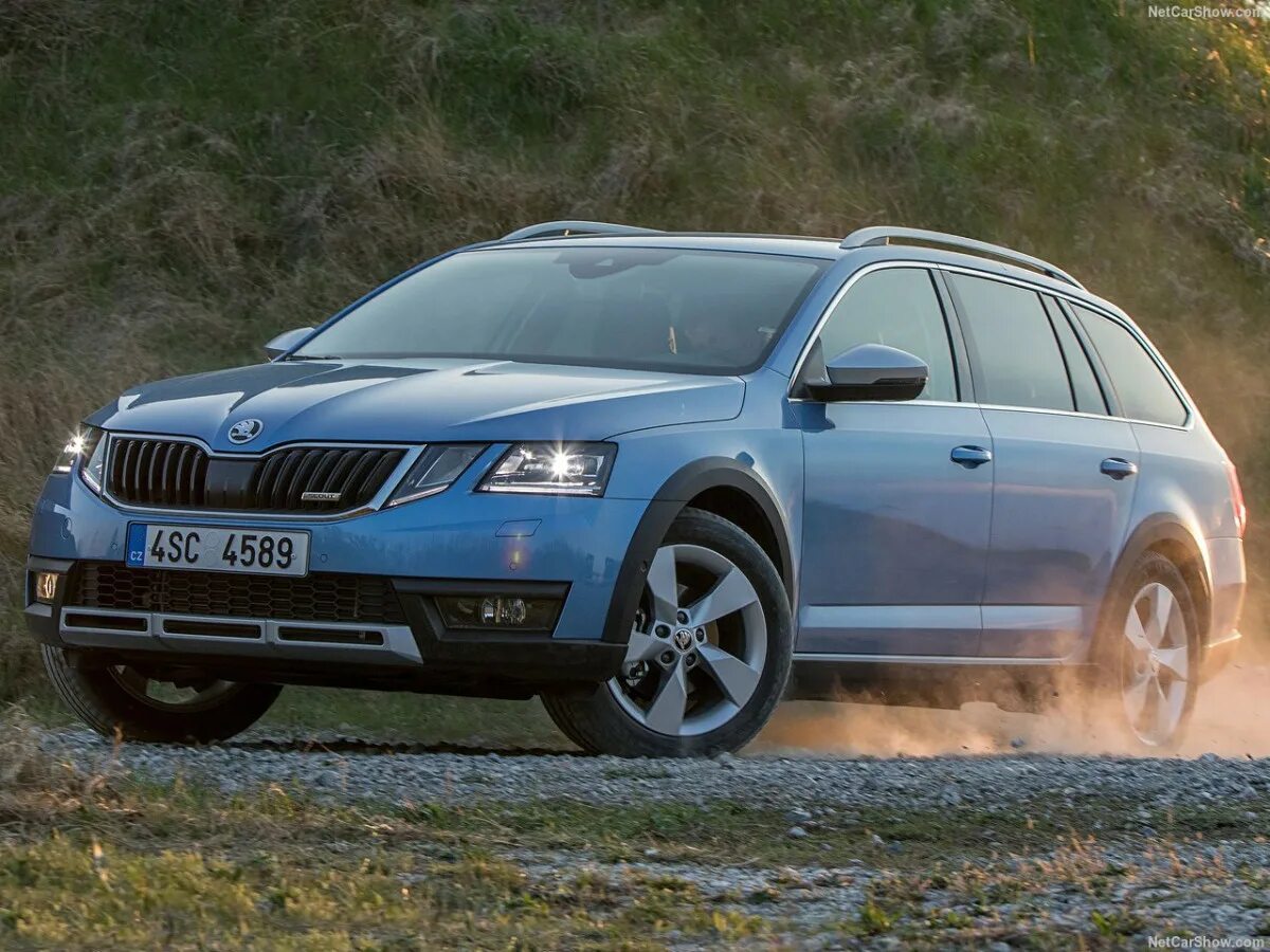 Шкода полные привод цена. Škoda Octavia Scout a7. Škoda Octavia Scout 2019. Skoda Octavia Scout 2018.