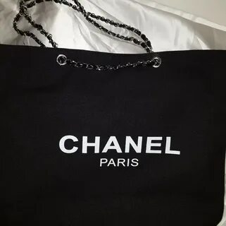 Chanel gift
