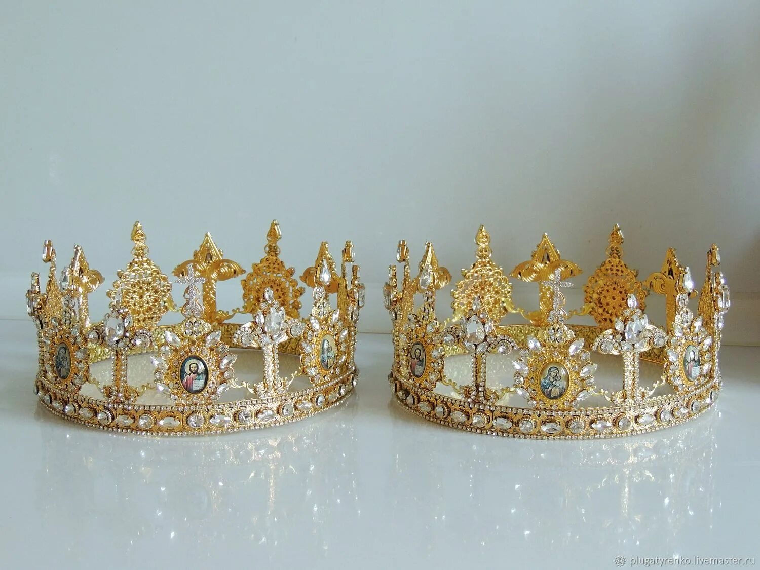 Царские мастера. Венчальная корона Романовых. Корона для венчания. Корона для царя. Царская корона.