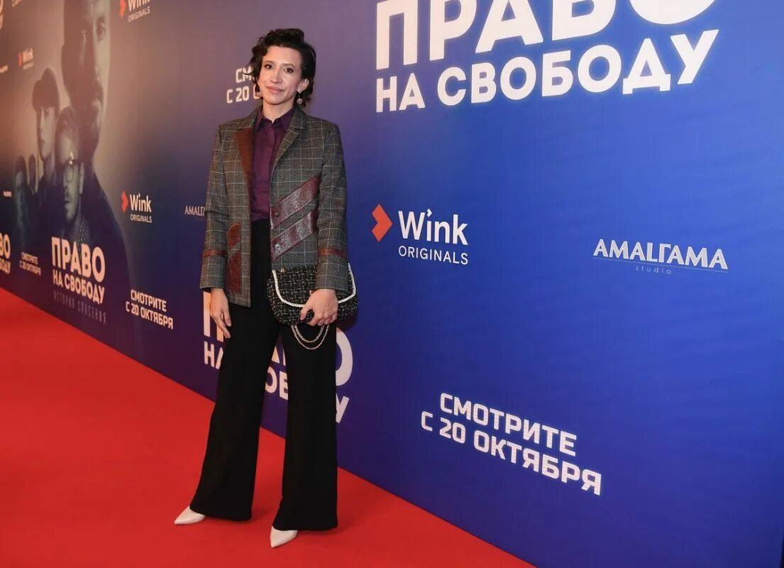 Стс днюха. Днюха фильм 2018 постер. Днюха фильм бюджет. Днюха фильм 2018 постер. В каком городе состоялась премьера.