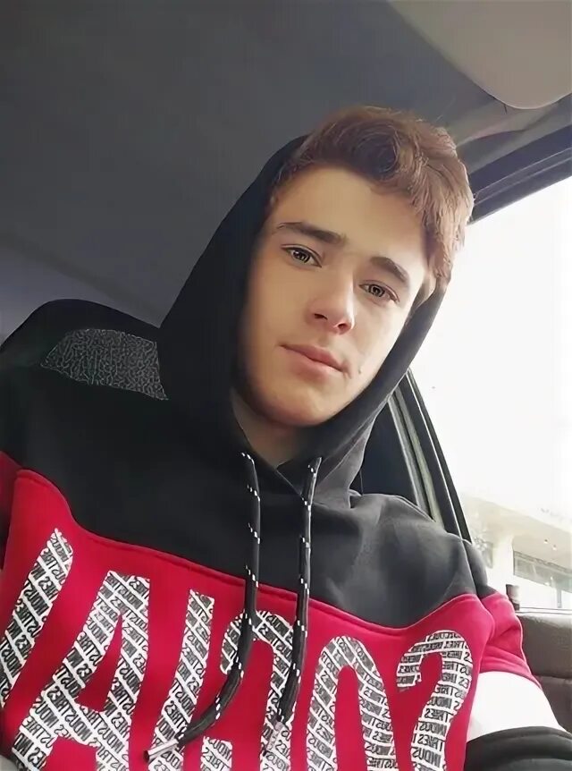 Александр шаронихин певец фото Александр Шаронихин, 20 лет, Россия