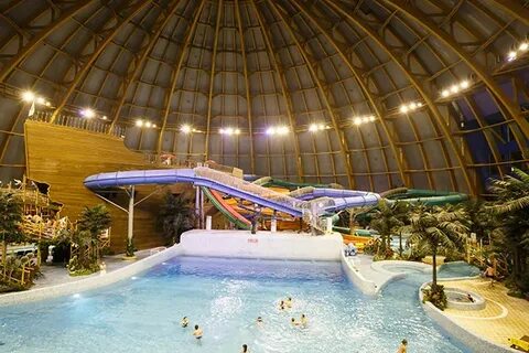 Сколько бассейнов в аквапарке