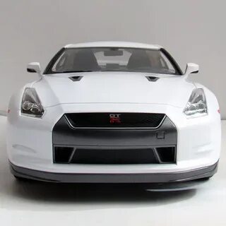 Nissan gtr радиоуправляемая