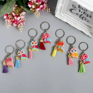 Брелок из пластика
