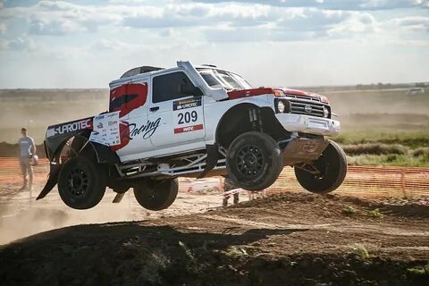 Рейсинг нива