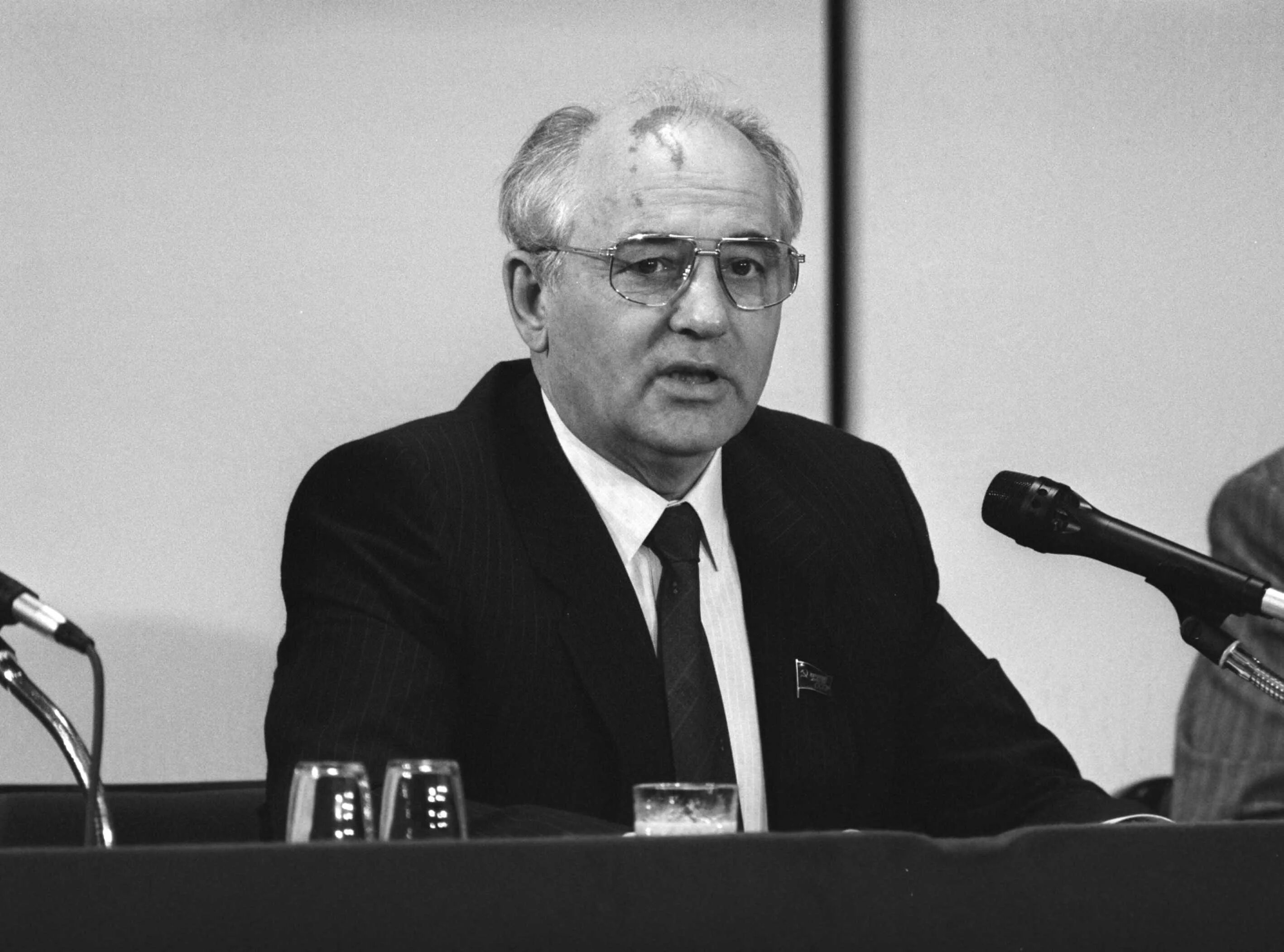 Горбачев на посту генерального секретаря цк кпсс. Горбачев 1986.