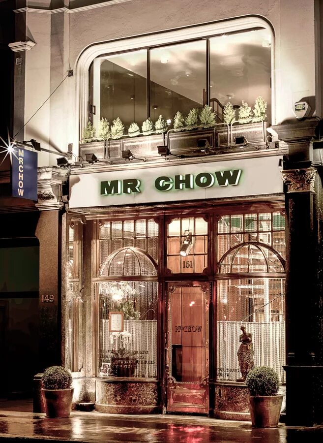 Chow chow ресторан. Mr chow restaurant. mr chow beverly hills. chow chow ресторан китай город.