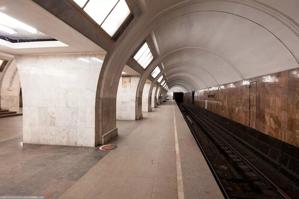 Станция метро третьяковская. Метро третьяковская калужско рижская. Станция метро третьяковская калужско-рижская линия. Станция метро третьяковская калужско-рижская линия. Станция третьяковская калининской линии.