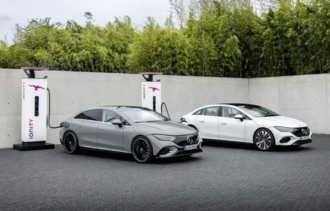 Mercedes eqe