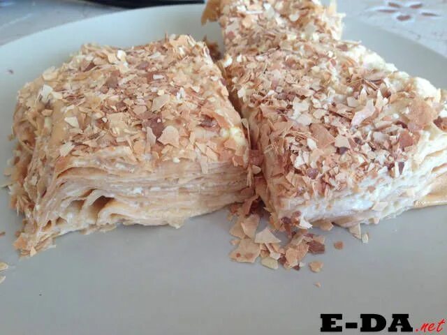 Армянский наполеон. Наполеон из фило. Диетический наполеон. Наполеон из фило рецепт. Наполеон с теста фило.