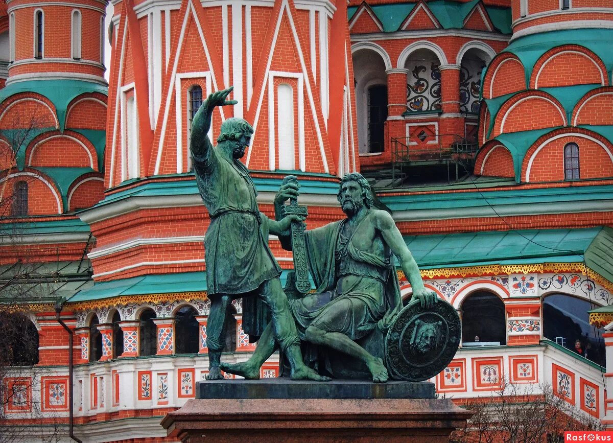 памятник кузьмы минина и дмитрия пожарского. козьма минин и дмитрий пожарский. минин и пожарский. козьме минину и пожарскому. кузьма минин и дмитрий пожарский.